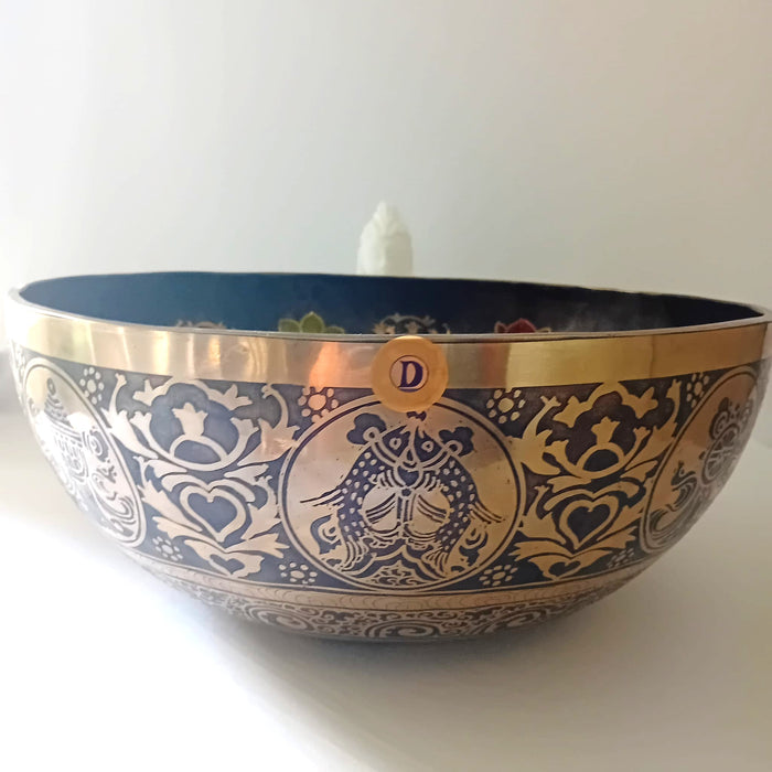Chakraschale plus Blume des Lebens Ton D