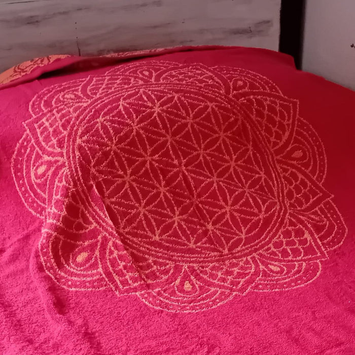 Handtuch aus Biobaumwolle mit Edelsteinen- 69x155cm